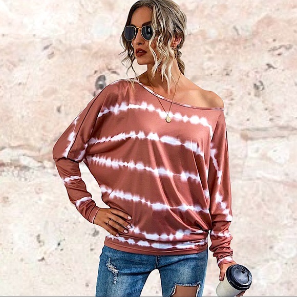 TIE DYE ASYMMETRIC TOP - Picture 2 of 7